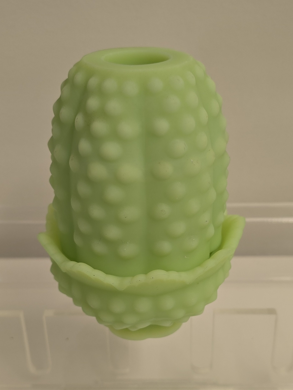 Fenton Lime Shurbet Green Uranium Hobnail Glass Fairy Light - Picture 6 of 10
